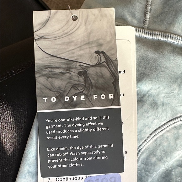 Lululemon Fast and Free HR tight,size 12, light blue dyed - Picture 9 of 9